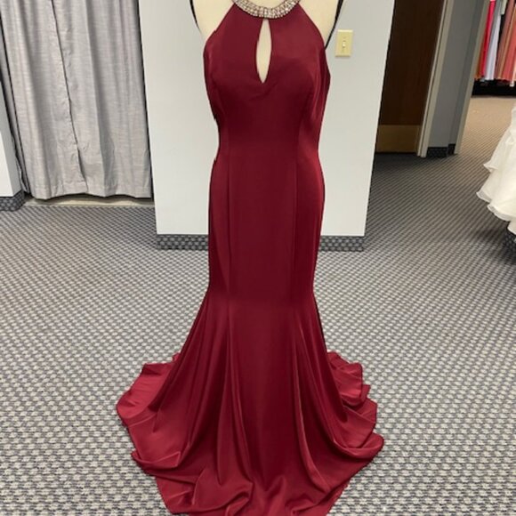 Burgundy Formal Fitted Dress with Halter Rhinestone Collar - Picture 1 of 8